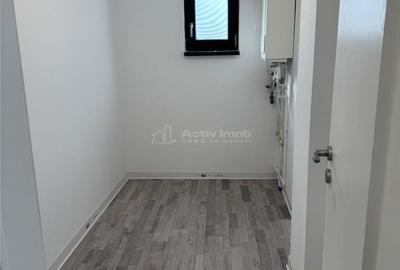 Apartament cu 5 camere în Central - 2
