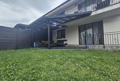 Casă cu 5 camere cu Teren 250 Mp în Florești - 1