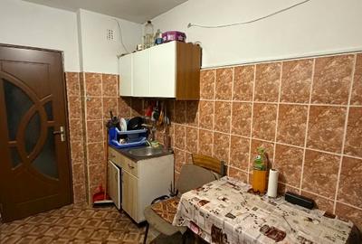 Apartament cu 3 camere decomandat în Sud - 12