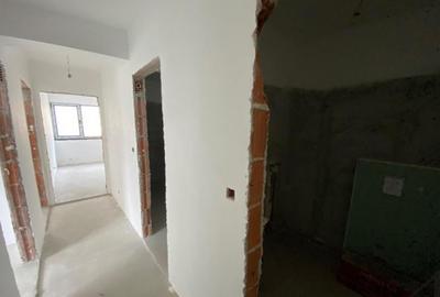 Apartament de 4 camere, 100 mp utili, zona Parcul Regina Mar - 2