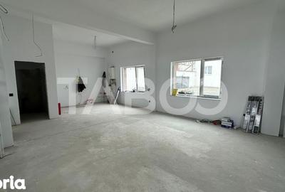 Apartament cu 2 camere semidecomandat în Turnișor - 2