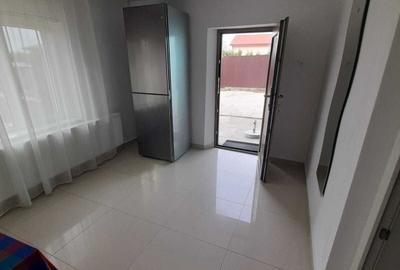 Casa 3 camere - Lumina - 94.000 euro (Cod E2) - 7