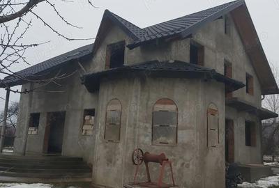 Casă cu Teren 680 Mp în Cătămărești - 7