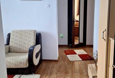 Apartament cu 2 camere decomandat în Petros - 8
