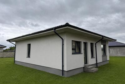 Casă cu 3 camere cu Teren 311 Mp în Central - 2