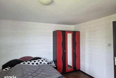 Casă cu 4 camere cu Teren 964 Mp în Țițești - 4