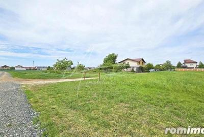 Teren intravilan in zona rezidentiala, la 1 km de A0 si A1 - 5