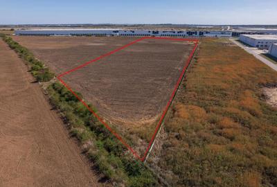 Teren de 26620 mp, în Joița - 1