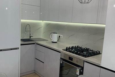 Apartament cu 2 camere decomandat în Metalurgiei