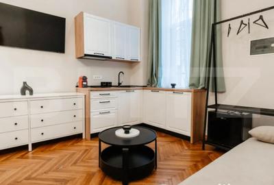 Garsonieră decomandată în Central - 2