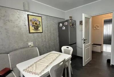 Apartament cu 4 camere decomandat în Central - 14