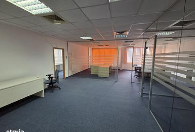 Spațiu comercial, de 100 mp, în Industrial - 3