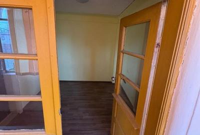 Casă cu 4 camere în Uiești - 19