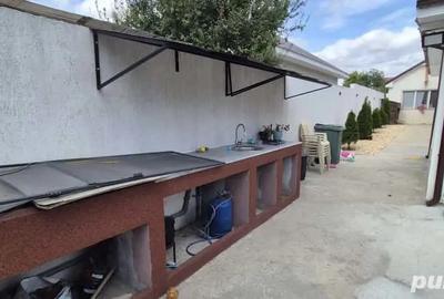 Casa de vanzare parter cu garaj - 5