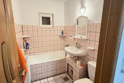Apartament cu 2 camere decomandat în Central - 1