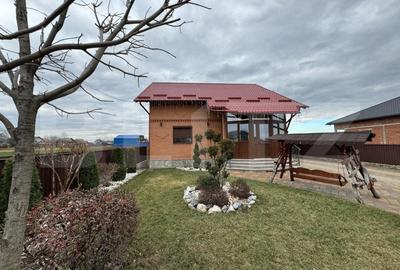 Casa moderna, individuala, Marginea