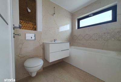 Apartament cu 3 camere decomandat în Cug - 3