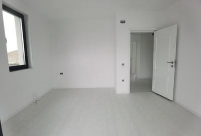 Casă individuală cu 4 camere cu Teren 315 Mp în Valu lui Traian - 9