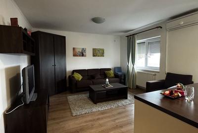 Apartament cu 2 camere decomandat în Cetate