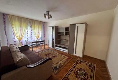 Apartament cu 3 camere decomandat în Central - 6