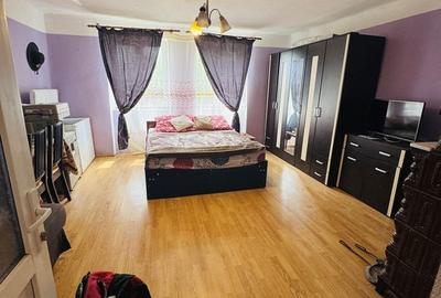 Casă cu 3 camere cu Teren 1200 Mp în Central - 9