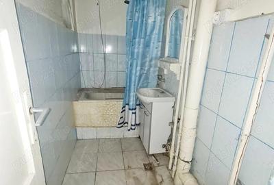 Apartament cu 4 camere nedecomandat în Hipodrom - 1