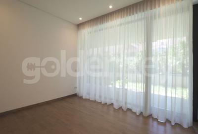 Apartament cu 4 camere decomandat, mobilat în Primăverii - 17