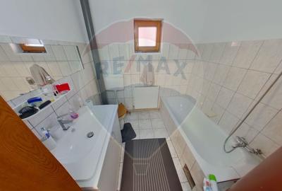 Casă cu 4 camere cu Teren 900 Mp în Est - 12