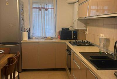 Apartament cu 2 camere decomandat în Central - 3