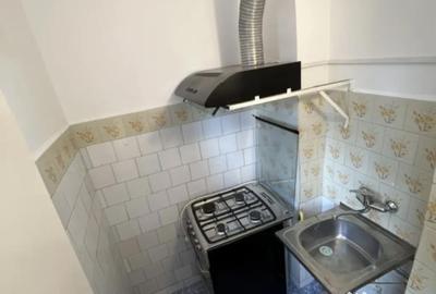 Garsonieră decomandată în Central - 3