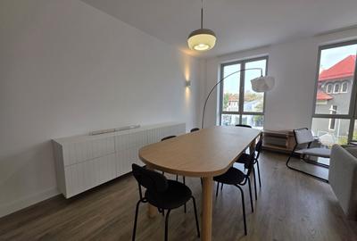 Apartament cu 3 camere în P-ța Universității - 19