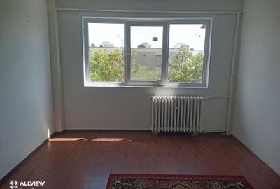 Apartament cu 2 camere semidecomandat în Vest - 3