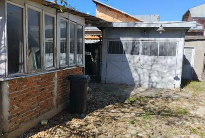 Casă cu 4 camere în Central - 8