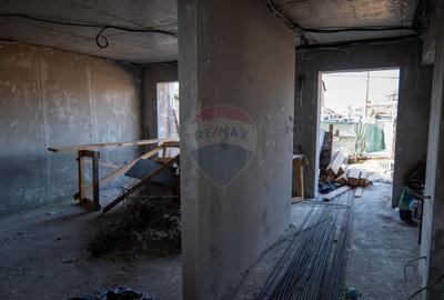 Casă individuală cu 6 camere cu Teren 246 Mp în Central - 13