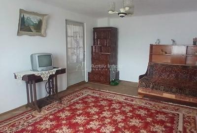Casă cu 4 camere cu Canalizare în Central - 10