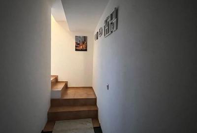 Casă cu Teren 665 Mp în Clinceni