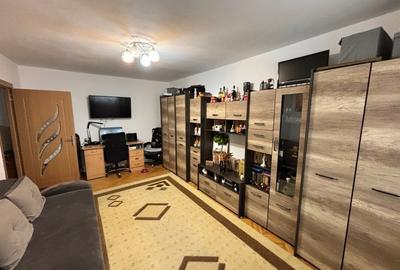 Apartament cu 3 camere decomandat, mobilat în Central - 2