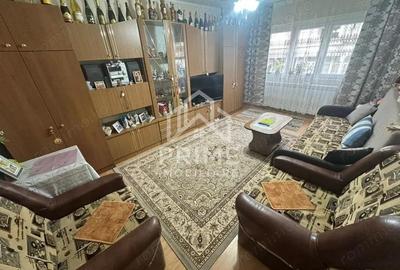 Apartament 2 camere| etaj 1| zona Cugir - 1