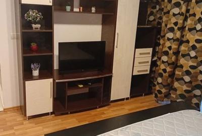 Garsonieră decomandată în Cățelu - 2