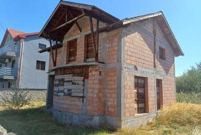 Casă cu 4 camere în Popoveni - 6