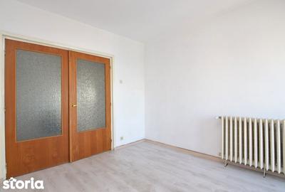 Apartament cu 4 camere decomandat în Centrul Civic - 12