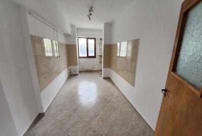 Apartament cu 3 camere decomandat în Vest - 5