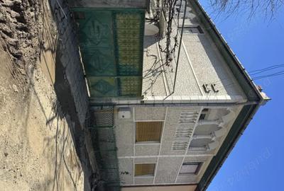 Casă cu 3 camere cu Teren 152 Mp în Central - 9