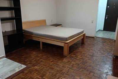 Garsonieră semidecomandată în Barieră - 7