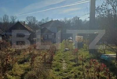 Casă cu 3 camere cu Teren 2000 Mp în Central - 8