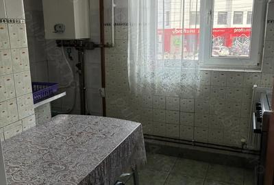 Apartament 4 cam, vis-a-vis Profi, Pucioasa - 3