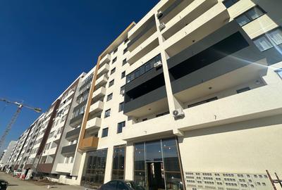 Penthouse cu 4 camere semidecomandat în Sud