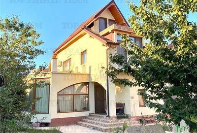 Vila cocheta in cartierul  rezidential Navodari - 2