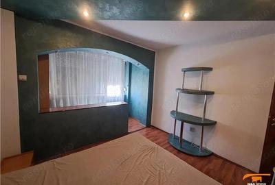 2 camere decomandat Gh Lazar centrala proprie - 4