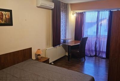 Apartament cu 4 camere decomandat în Central - 3